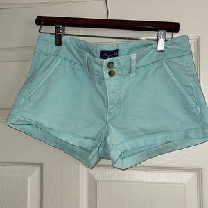 American Eagle pale green shorts